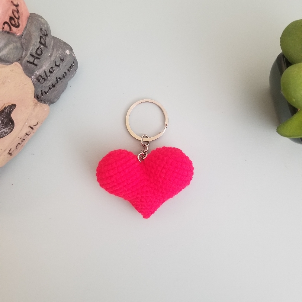 Crochet Keychain 3D Red Heart Handmade - Picture 2 of 4